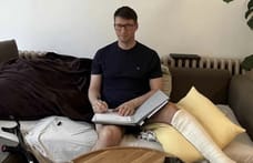 Focizás közben Achilles-ín-szakadást szenvedett az I. kerület fideszes polgármestere